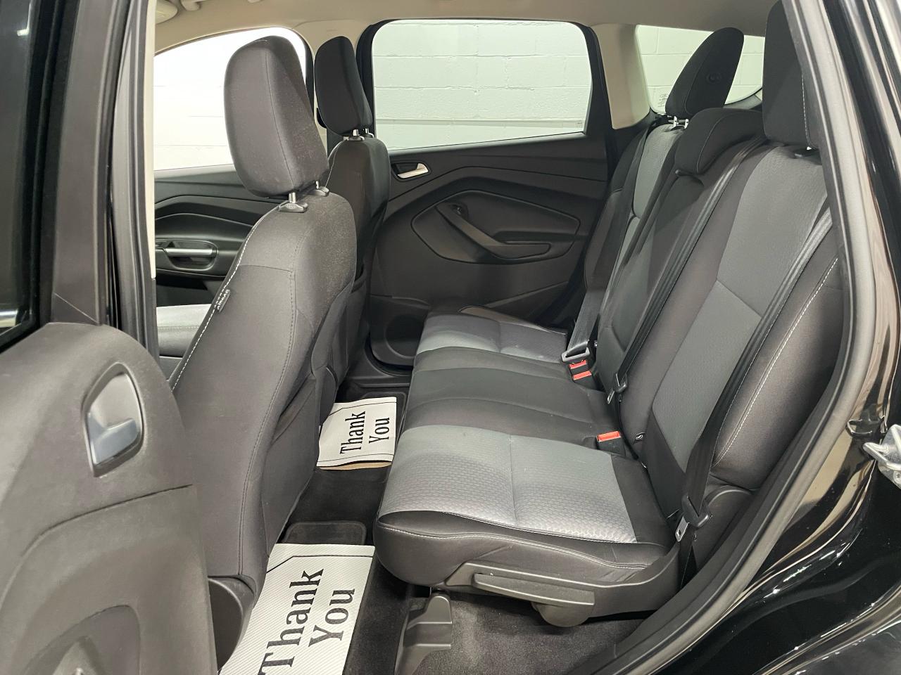 2018 Ford Escape SE FWD Photo17