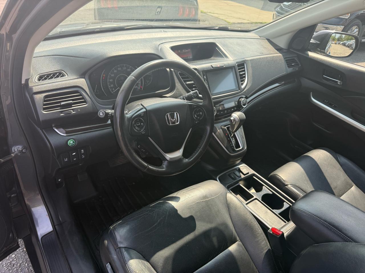 2016 Honda CR-V Touring Photo13