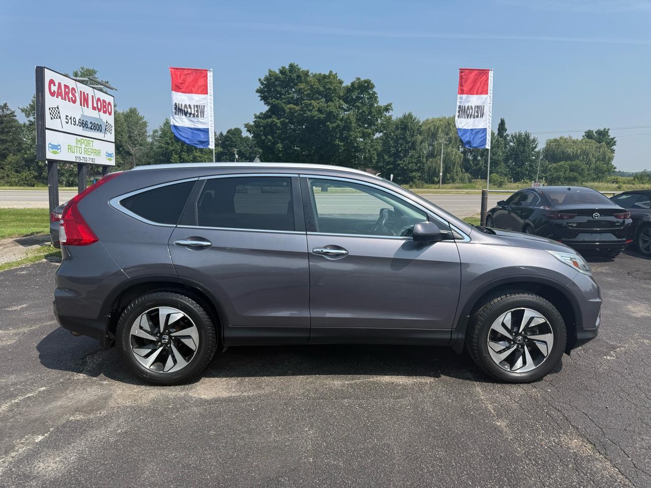 2016 Honda CR-V Touring Photo3