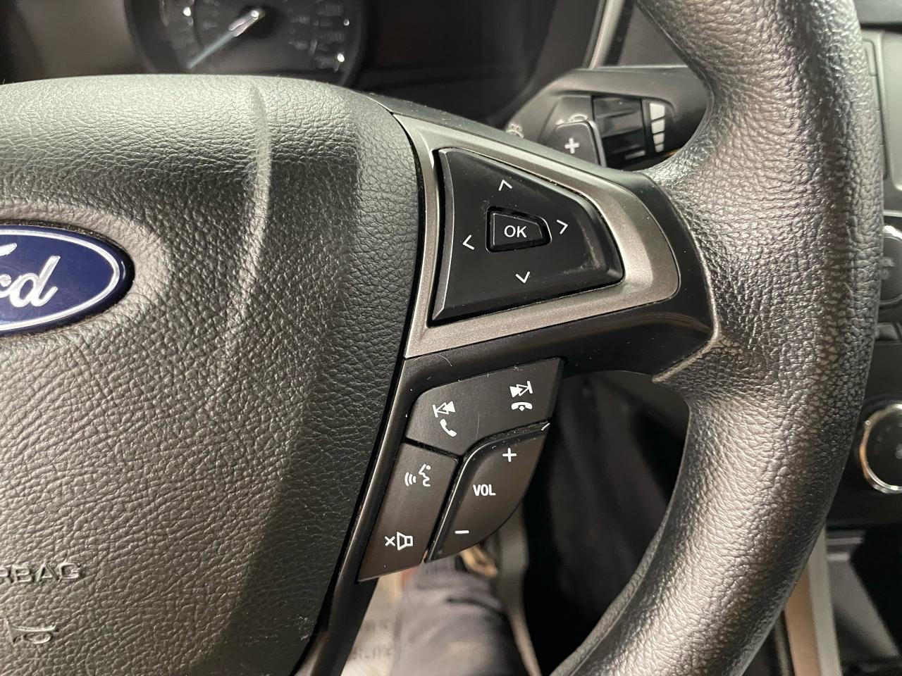 2018 Ford Fusion SE Photo14