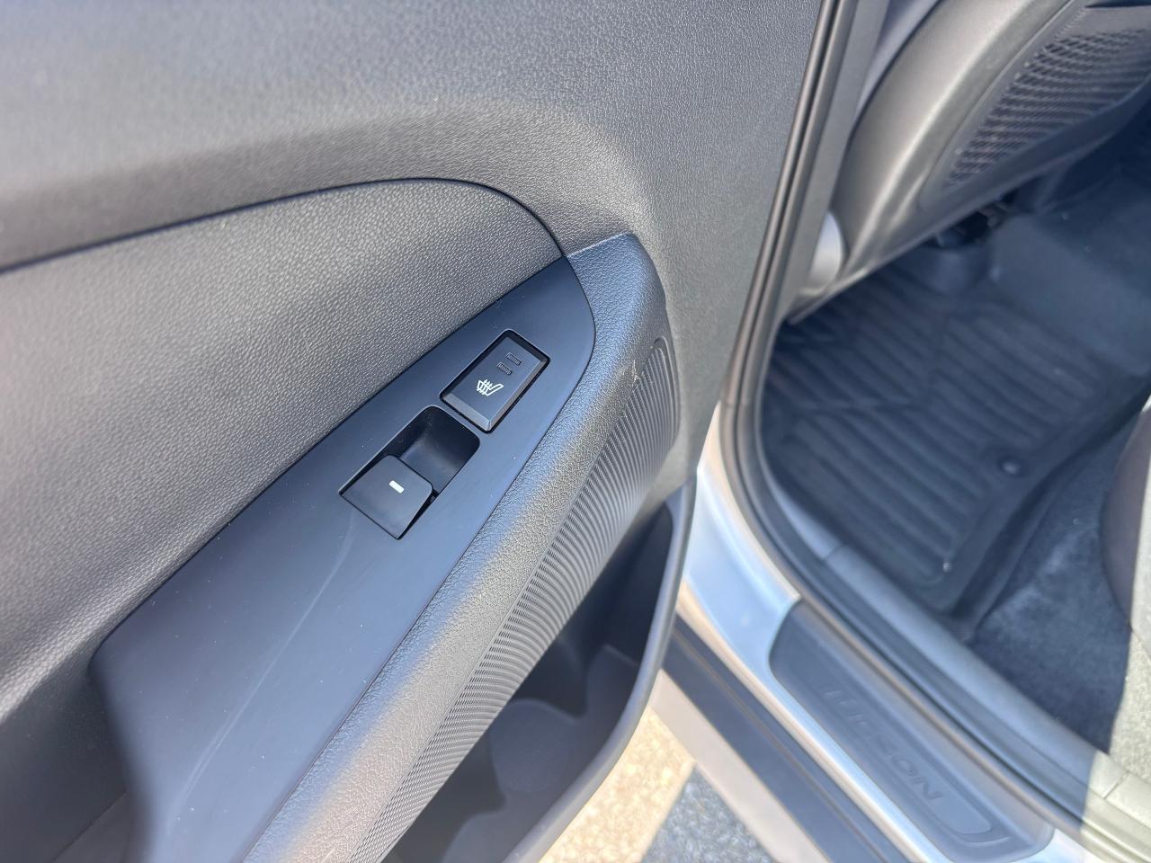 2019 Hyundai Tucson LOADED AWD APPLE CARPLAY - Photo #12
