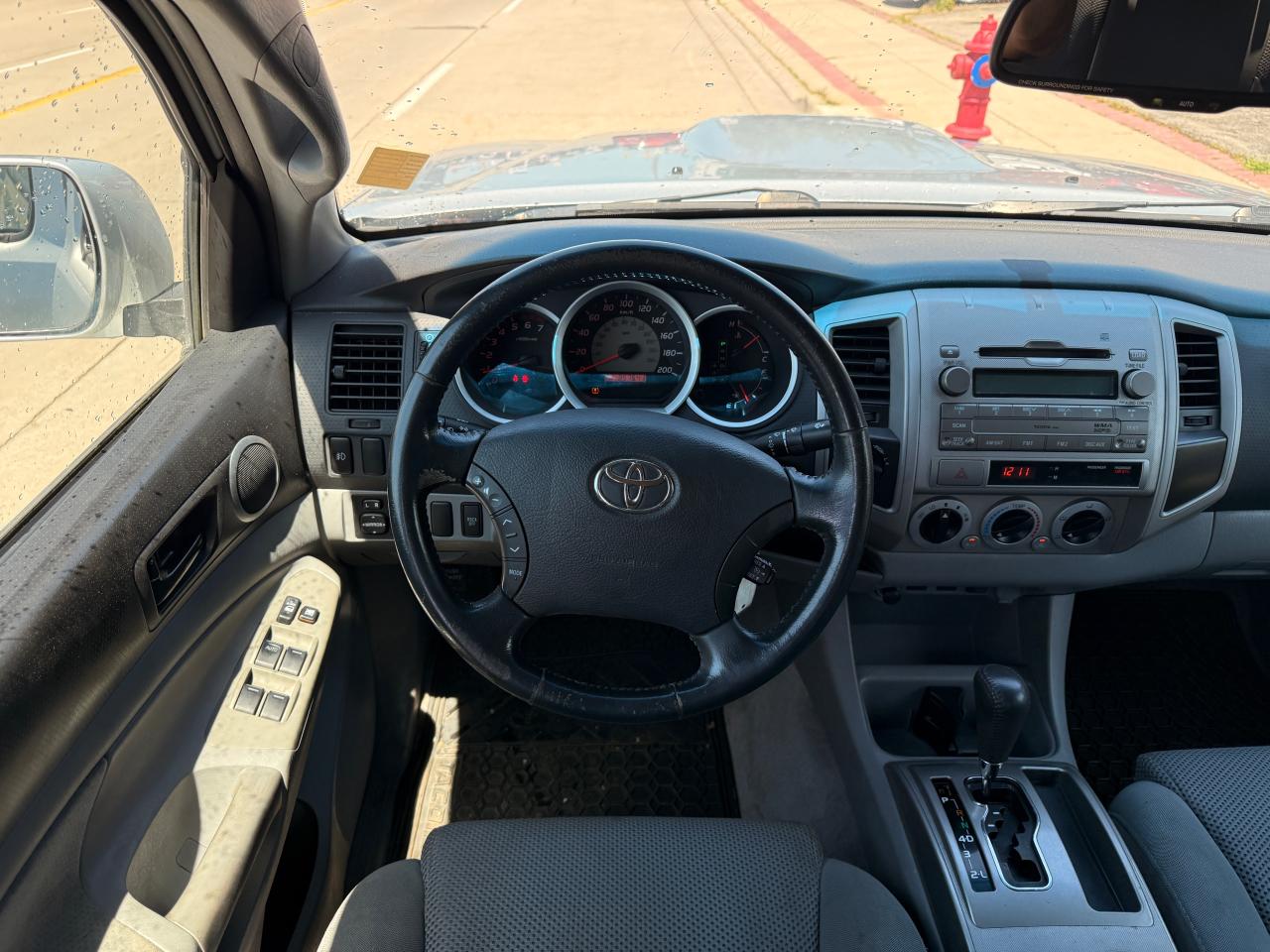 2009 Toyota Tacoma 4WD Double LB V6 AT (Natl) - Photo #18