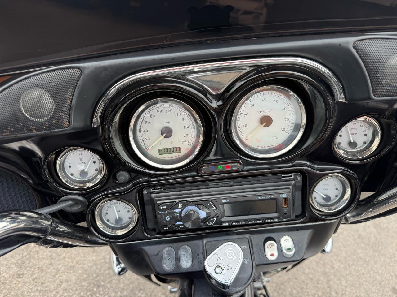 2008 Harley-Davidson FLHX STREET GLIDE, 103CI, 6 SPEED, EXHAUST, UPGRADED - Photo #16