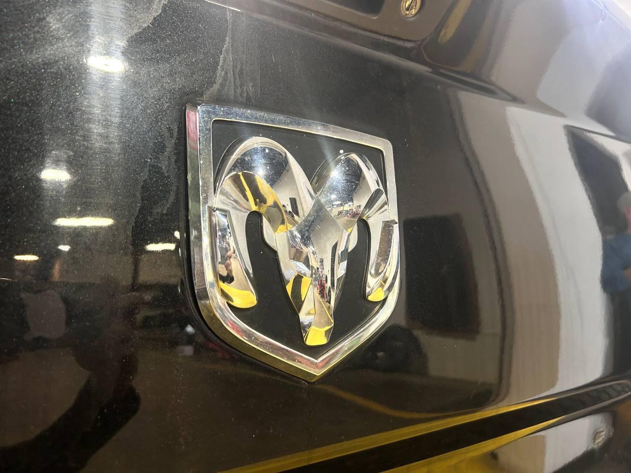 2016 RAM 1500 Tradesman CREW CAB 4WD Photo