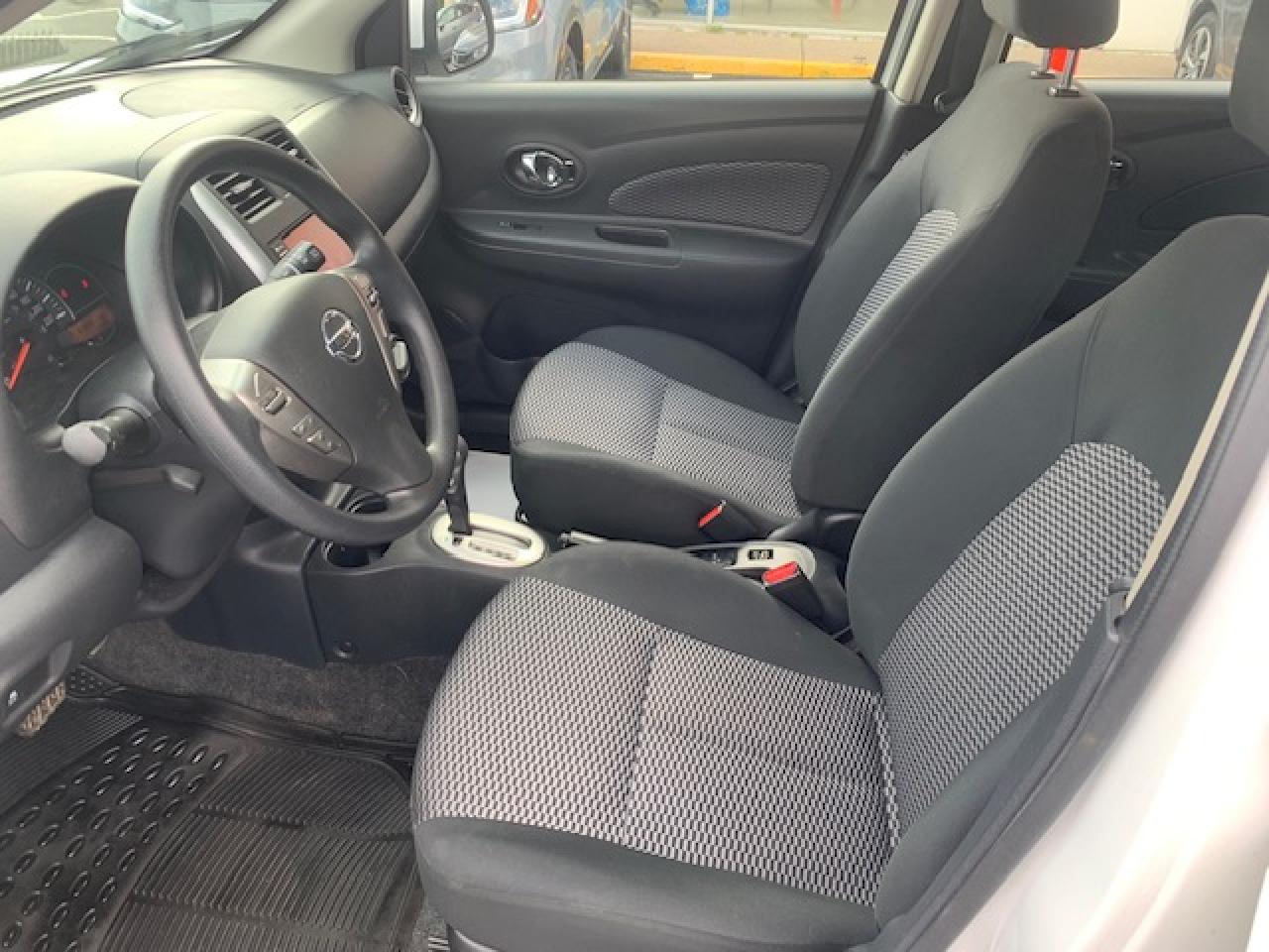 2019 Nissan Micra SV Photo4