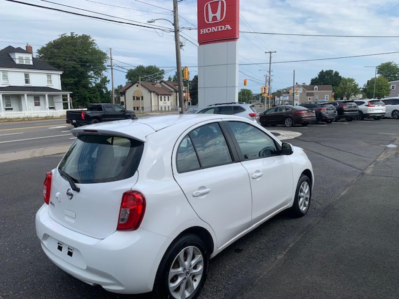 2019 Nissan Micra SV Photo