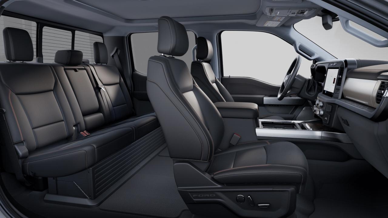 2025 Ford F-250 Super Duty SRW Lariat Photo5