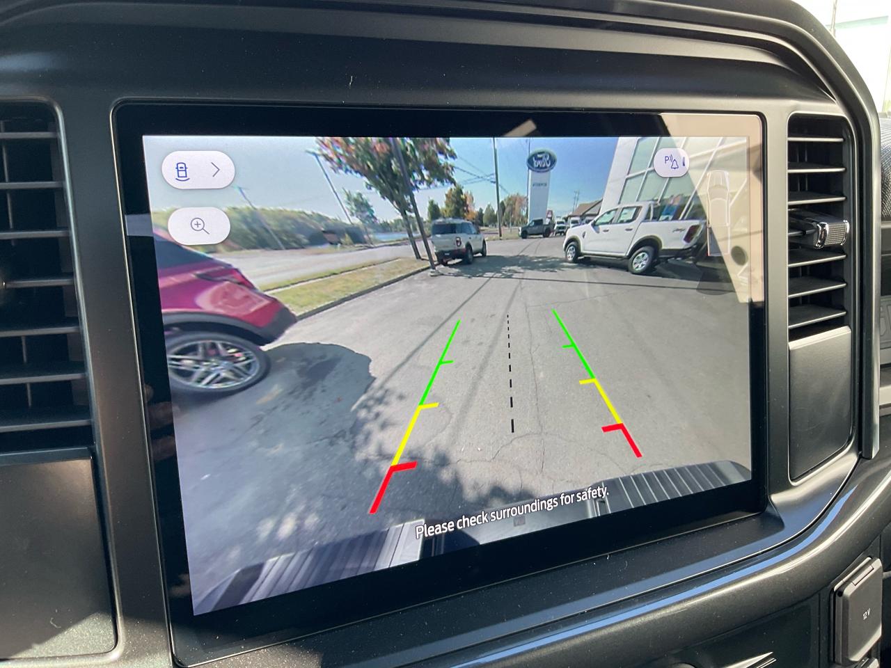 2025 Ford F-150 STX Photo5