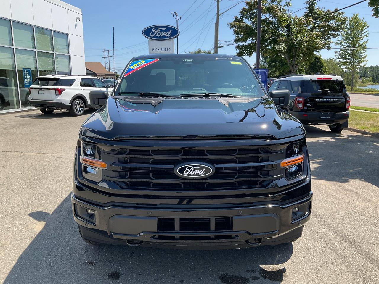 2025 Ford F-150 XLT Photo1
