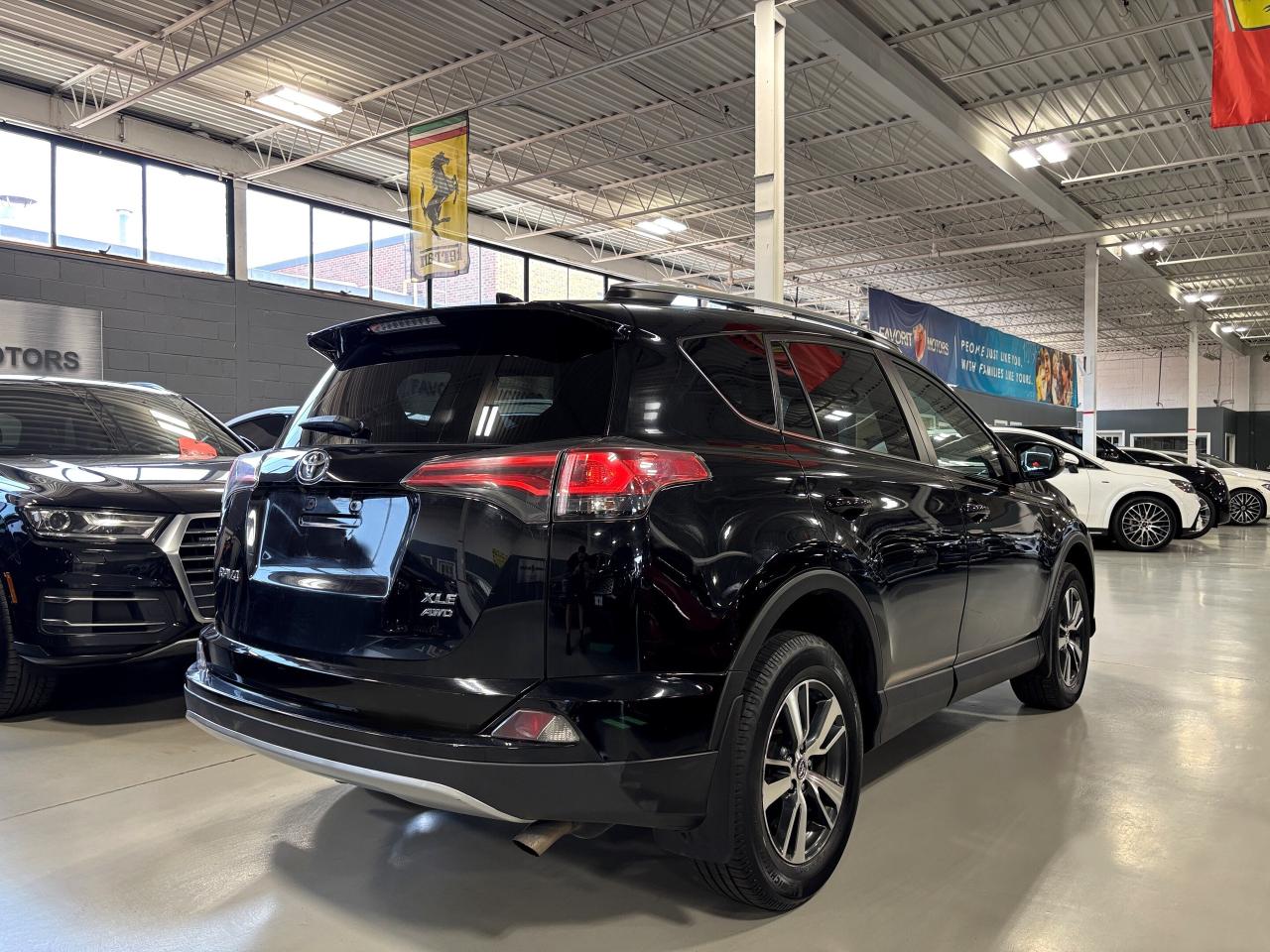 2018 Toyota RAV4 XLE AWD|SUNROOF|ALLOYS|HEATEDSEATS|HEATEDWHEEL|+++ - Photo #4