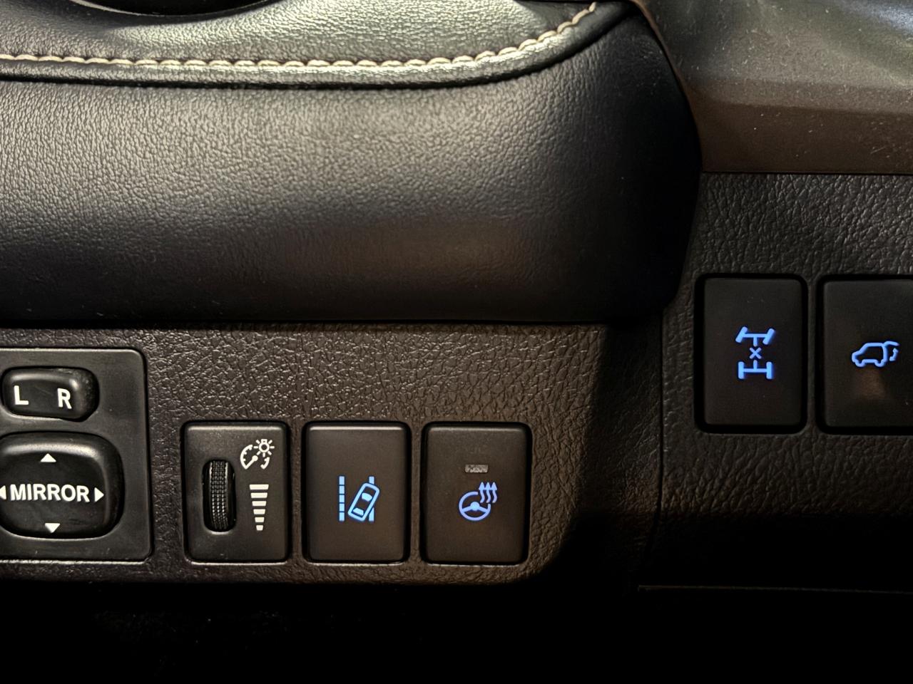 2018 Toyota RAV4 XLE AWD|SUNROOF|ALLOYS|HEATEDSEATS|HEATEDWHEEL|+++ - Photo #8