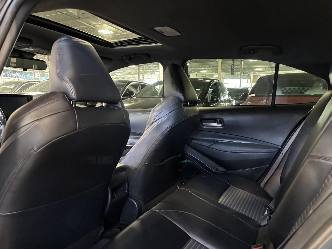 2020 Toyota Corolla XSE CVT|NAV|LEATHER|ALLOYS|SUNROOF|WIRELESSCHARGE| - Photo #5