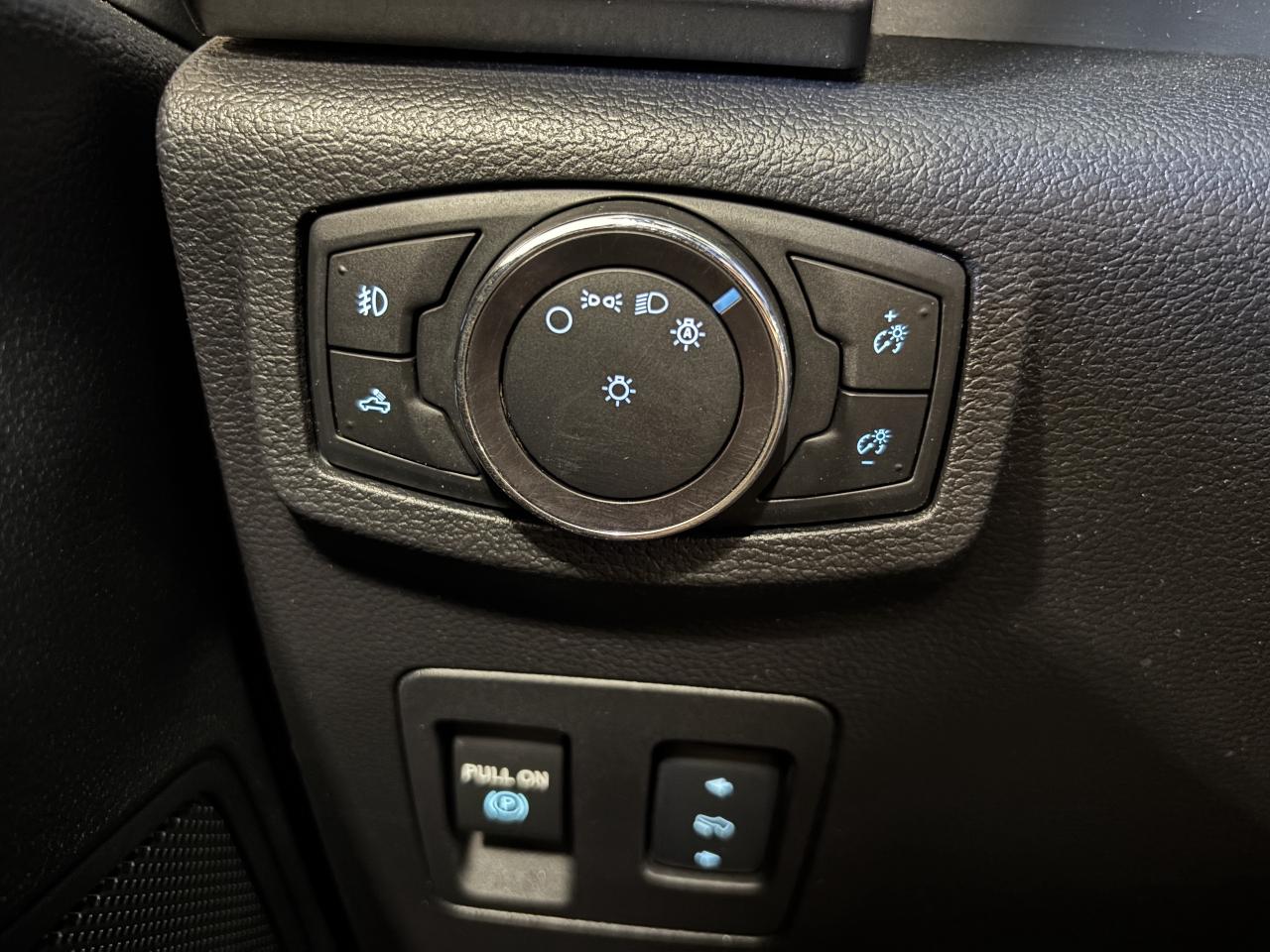 2017 Ford F-150 XLT 4WD|SUPERCREW|NAV|HEATEDSEATS|BACKUPCAMERA|+++ - Photo #11