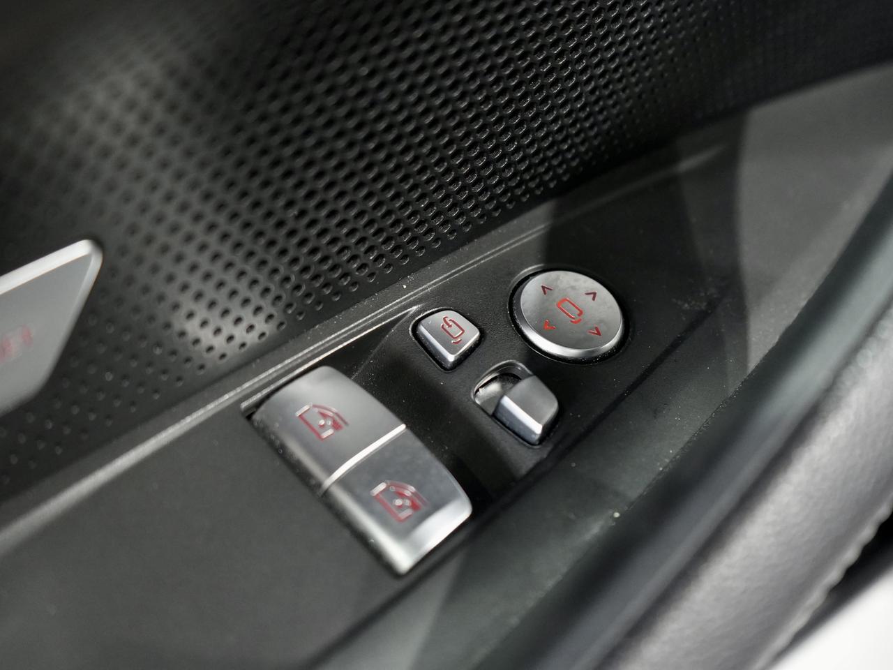 2023 BMW 4 Series 430i xDrive Coupe/ROOF/CARPLAY/NO ACCIDENT/1-OWNER Photo