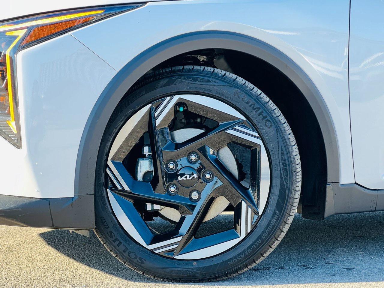 2025 Kia K4 EX Plus Photo4