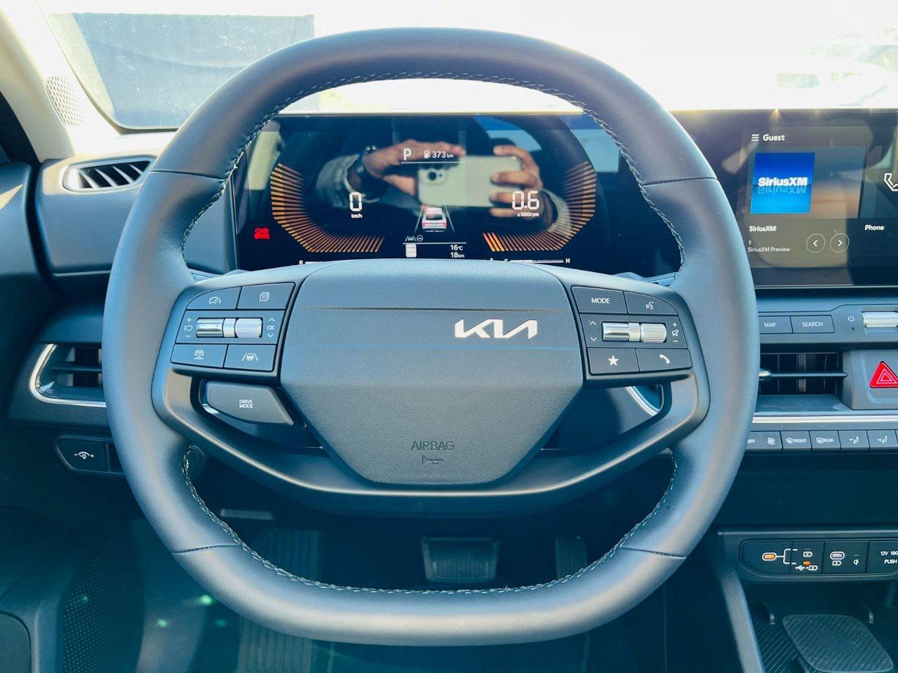 2025 Kia K4 EX Plus Photo