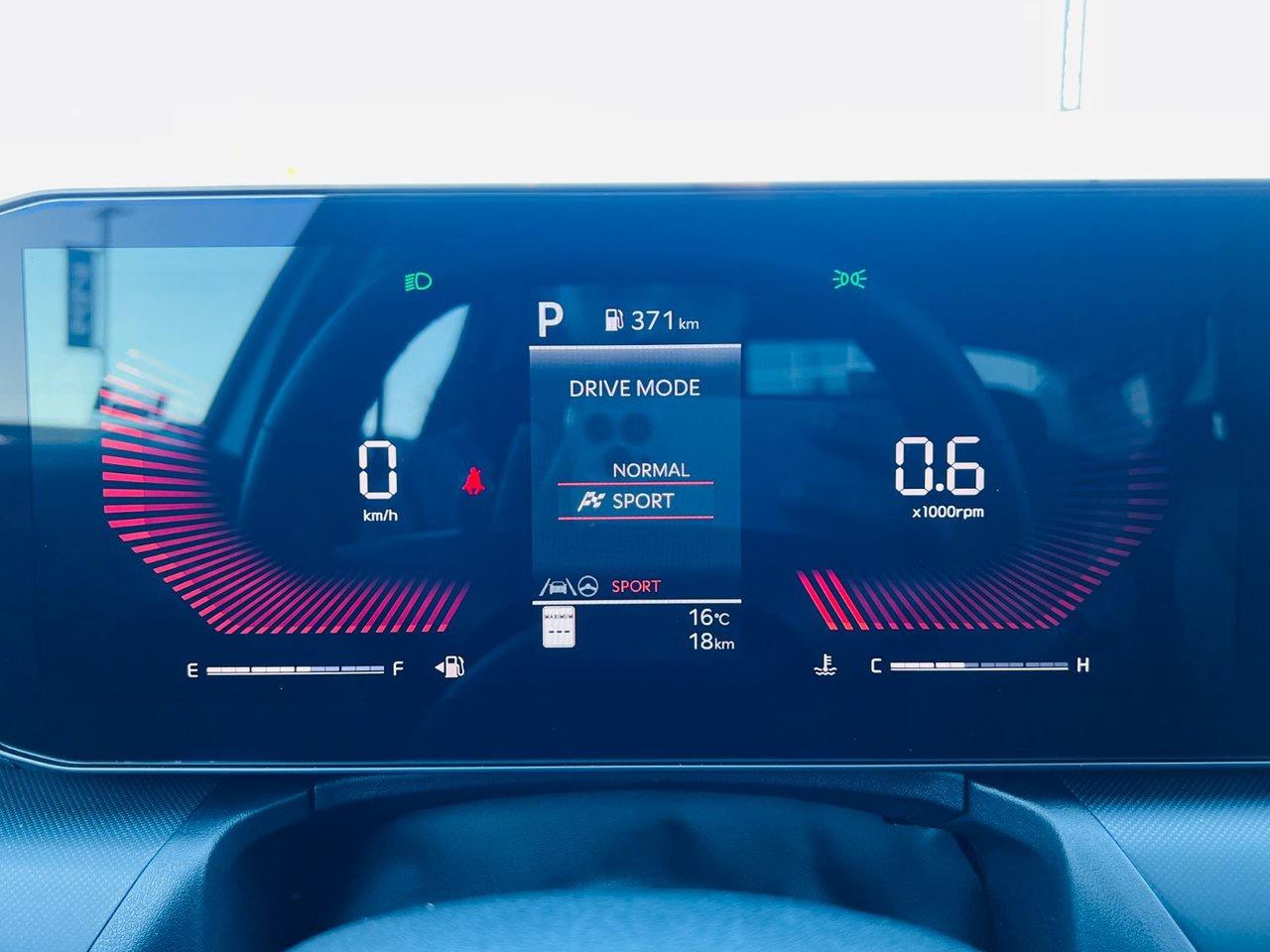 2025 Kia K4 EX Plus Photo