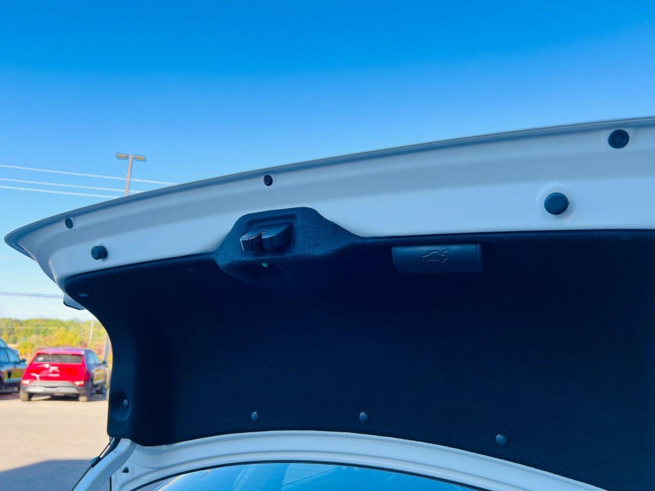 2025 Kia K4 EX Plus Photo