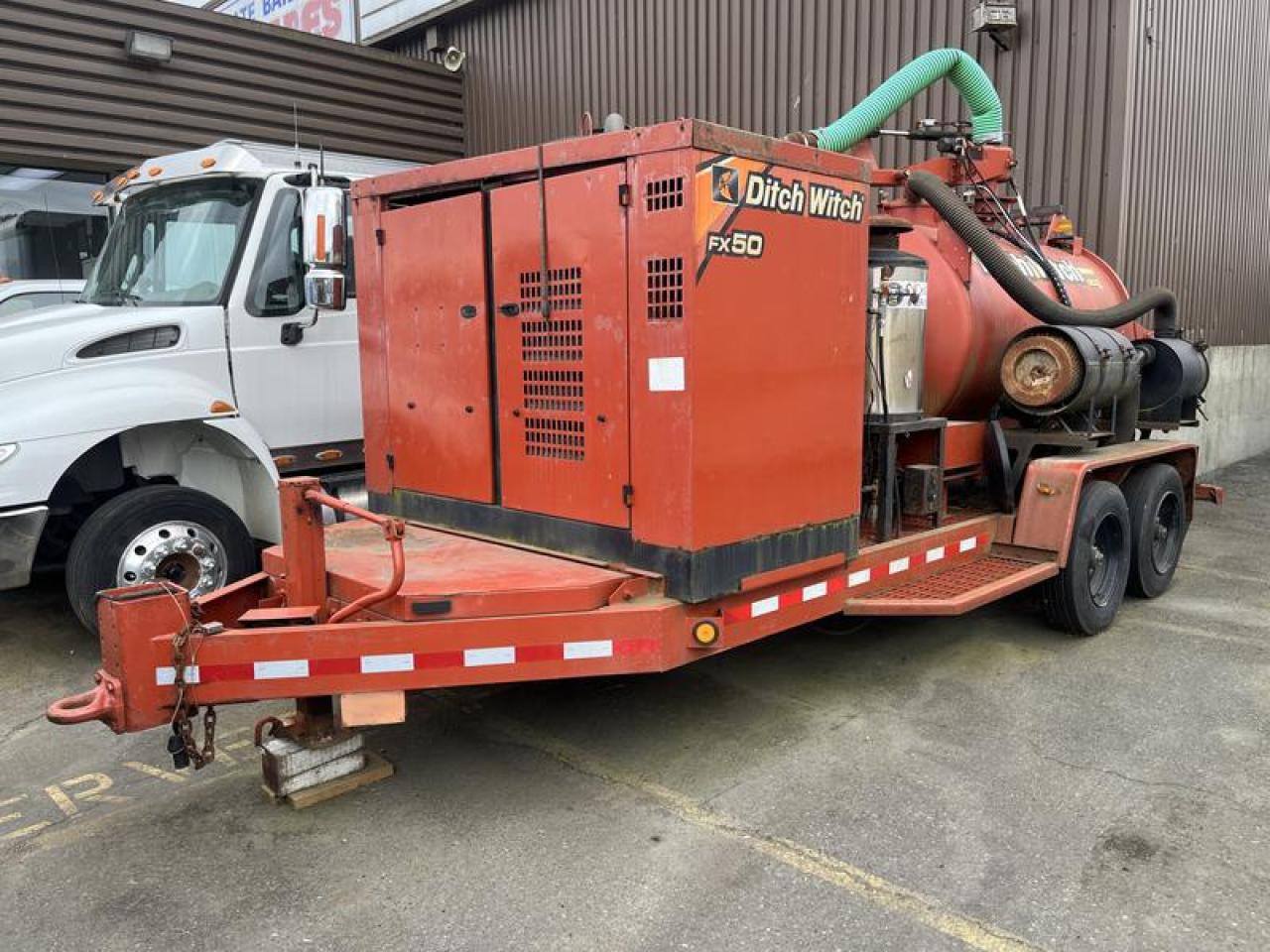 Used 2015 DITCH WITCH FX50 800 Gal for sale in Burnaby, BC
