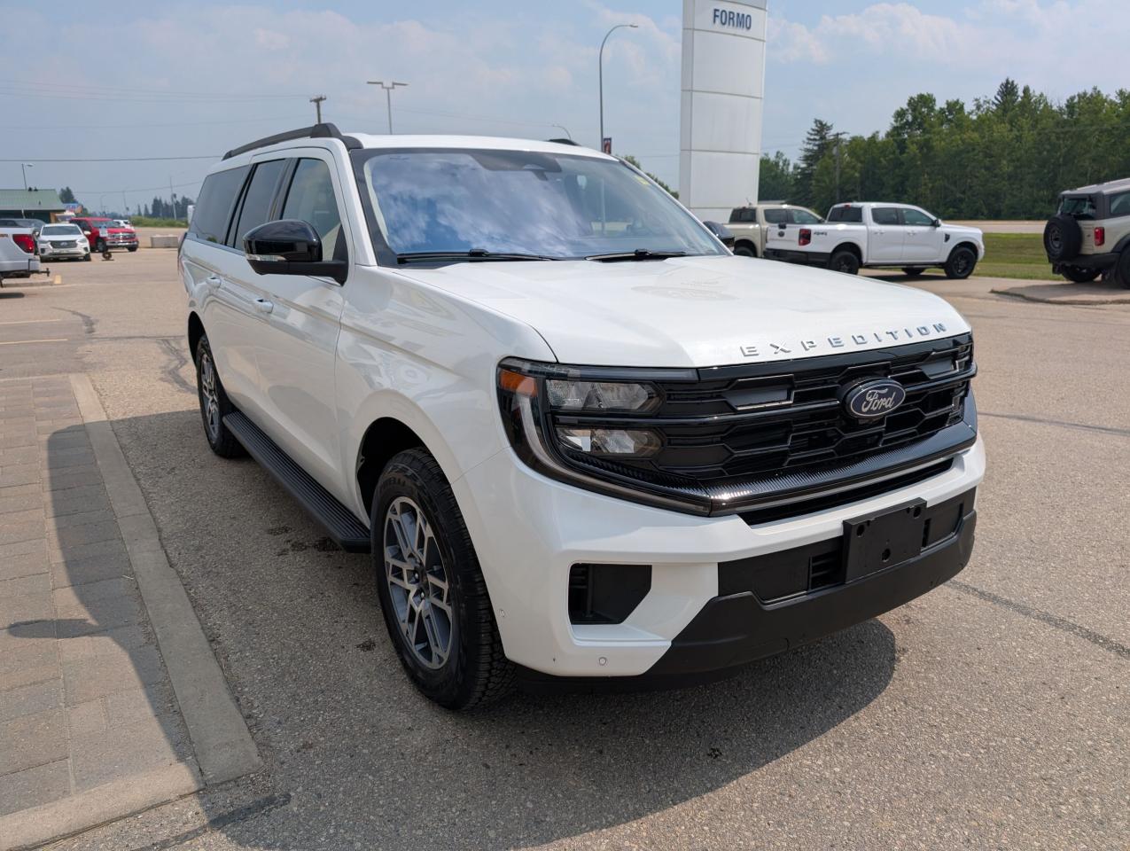 2025 Ford Expedition ACTIVE MAX Photo
