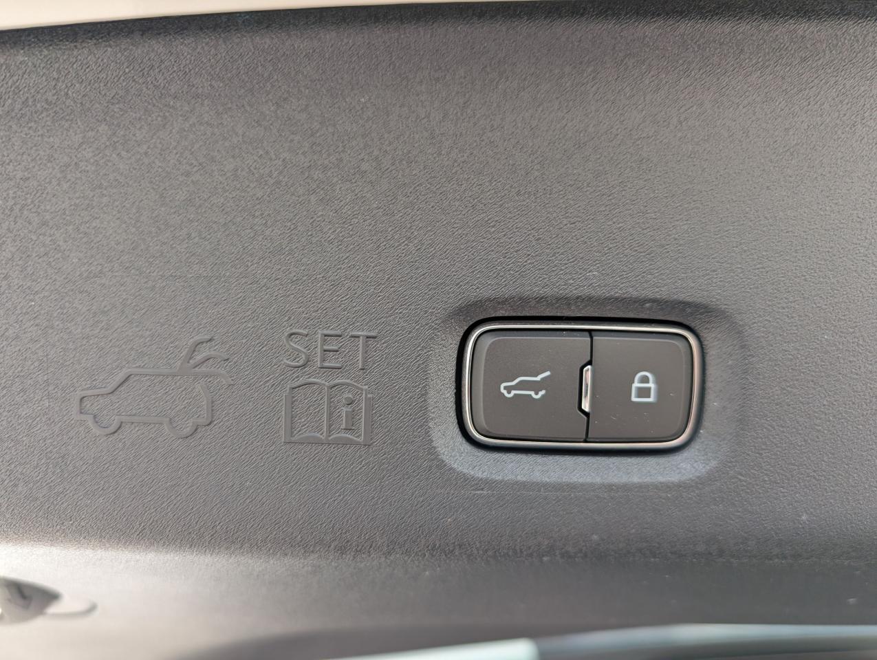 2025 Ford Expedition ACTIVE MAX Photo5
