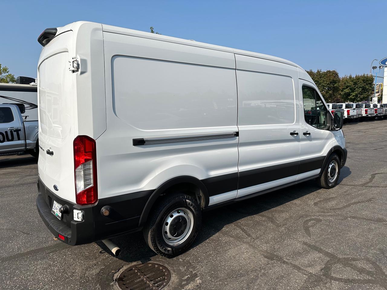 2020 Ford Transit Cargo Van BASE Photo4