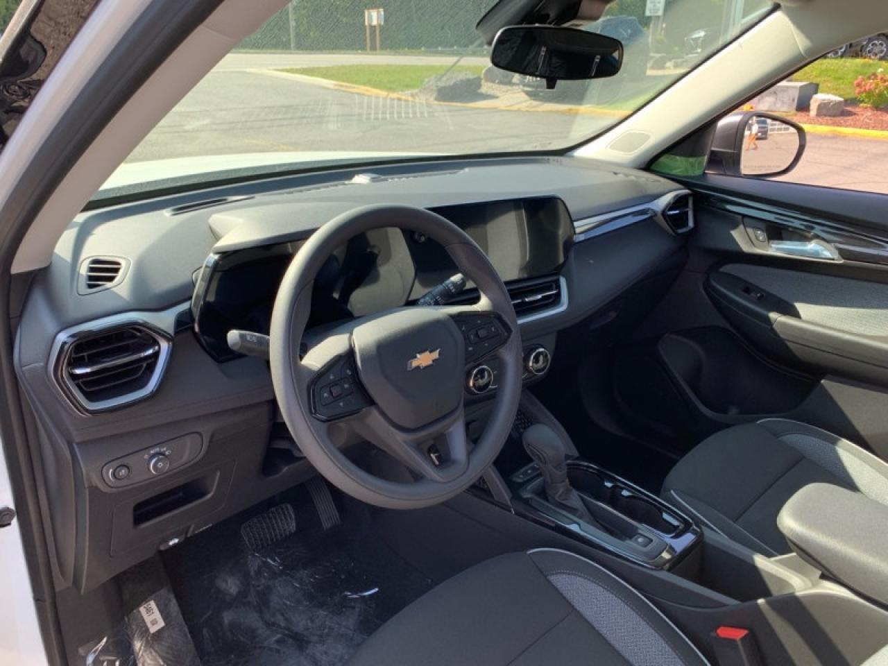 2026 Chevrolet TrailBlazer LS  - Apple CarPlay Photo