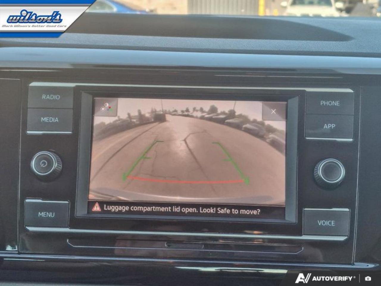 2022 Volkswagen Taos Trendline AWD | Heated Seats | CarPlay + Android | Rear Camera | and More ! Photo