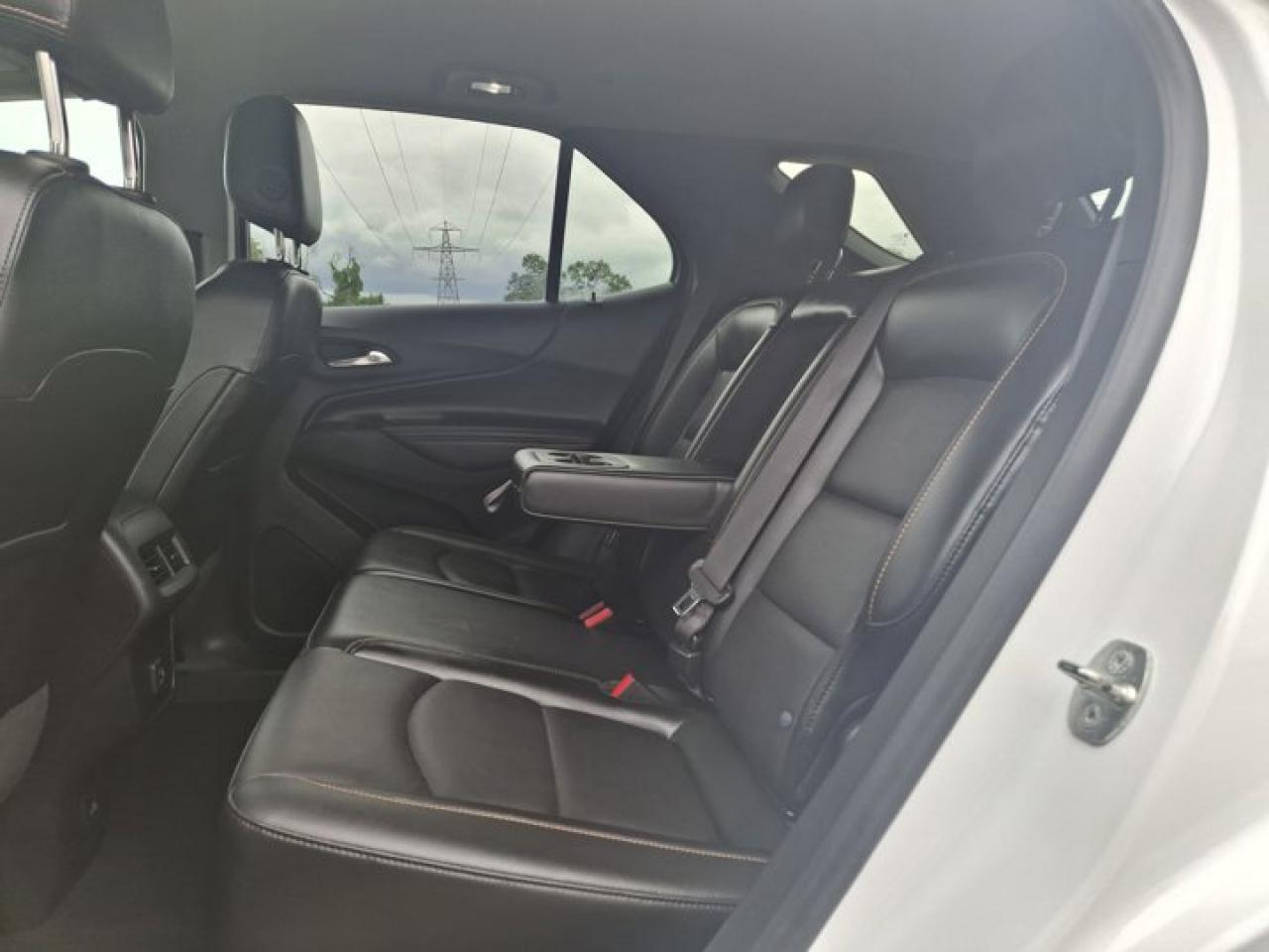 2020 Chevrolet Equinox Premier | Leather | Heated Seats | Wireless Charging | Remote Start | Power Liftgate | Photo