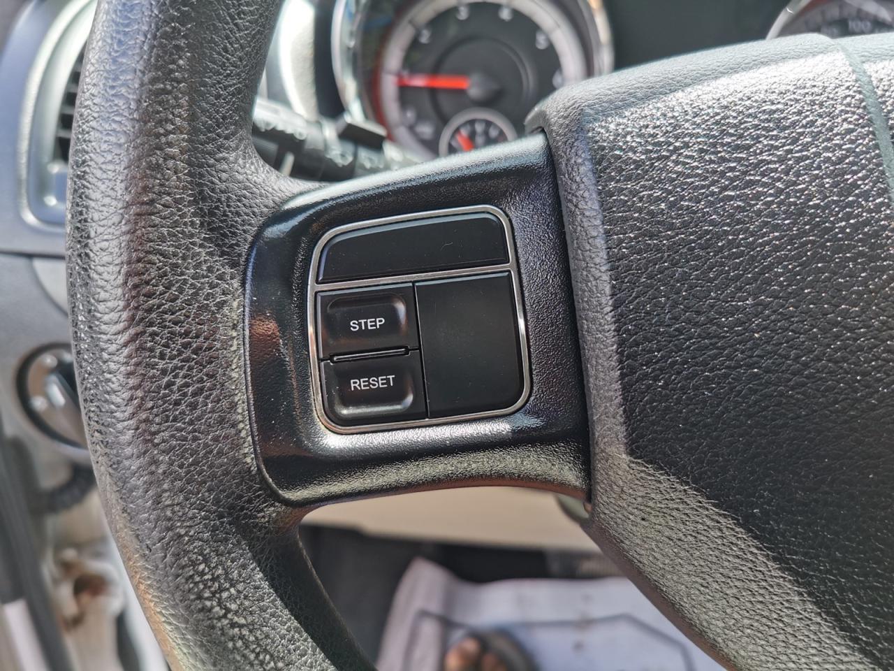 2016 Dodge Grand Caravan SE - Photo #14