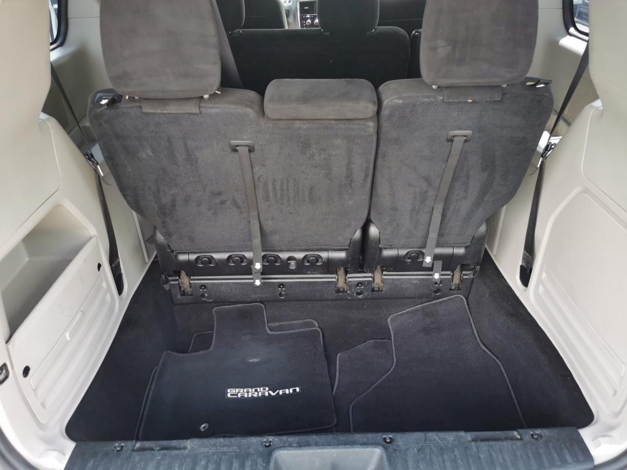 2016 Dodge Grand Caravan SE - Photo #19