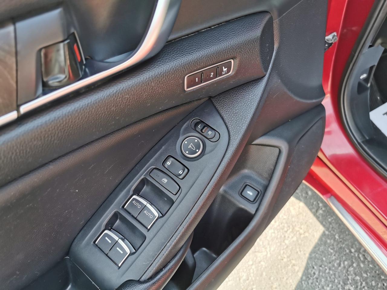 2018 Honda Accord Touring - Photo #12