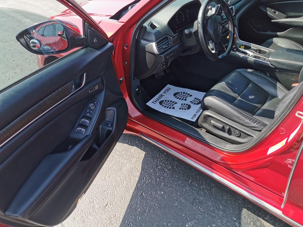 2018 Honda Accord Touring - Photo #11