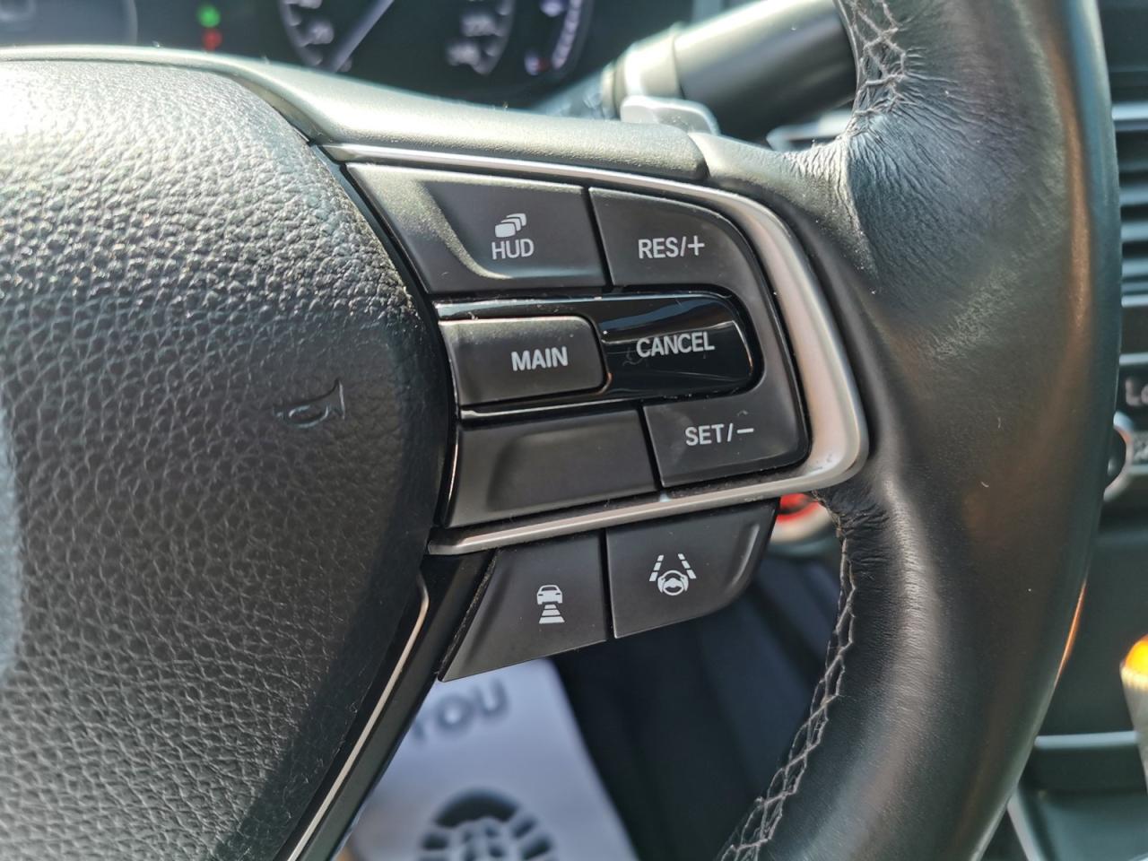 2018 Honda Accord Touring - Photo #18