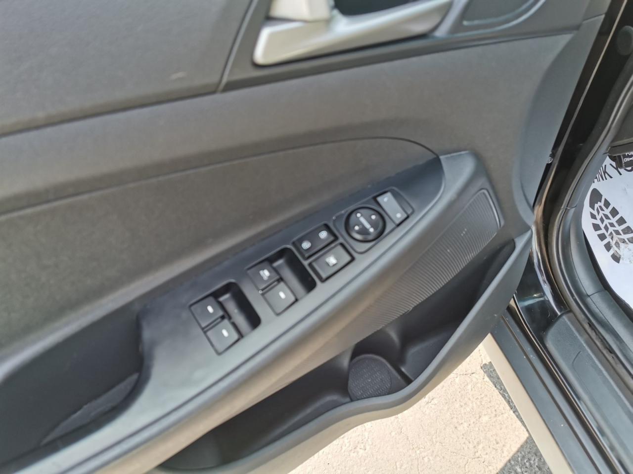 2018 Hyundai Tucson SEL Plus - Photo #11