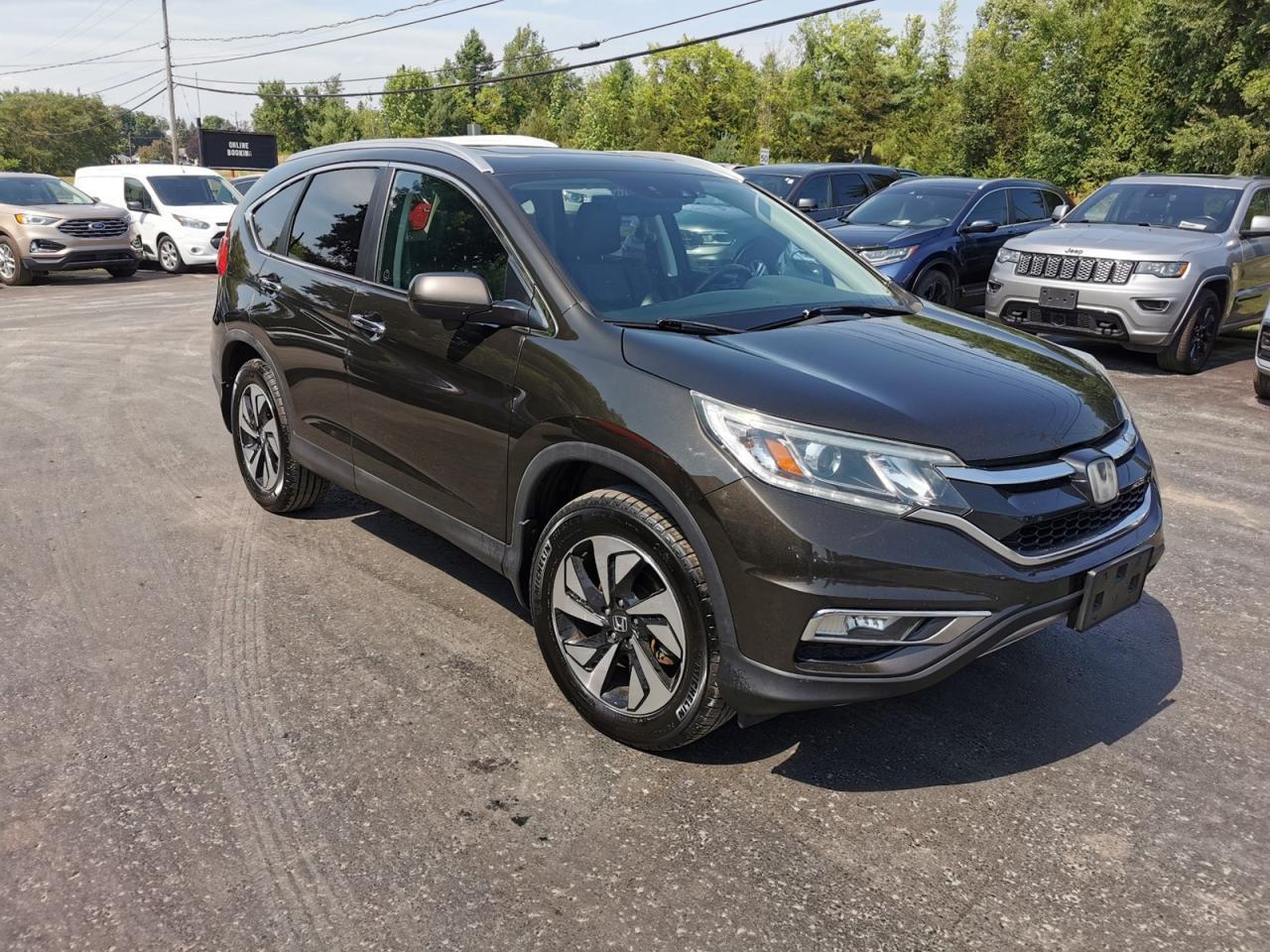 2016 Honda CR-V Touring AWD - Photo #3