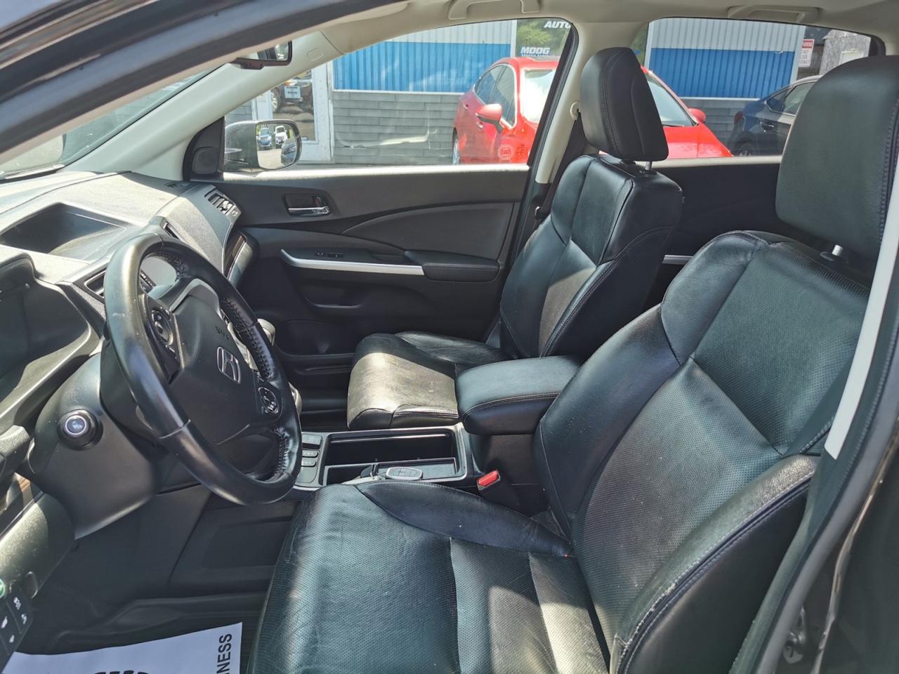 2016 Honda CR-V Touring AWD - Photo #14
