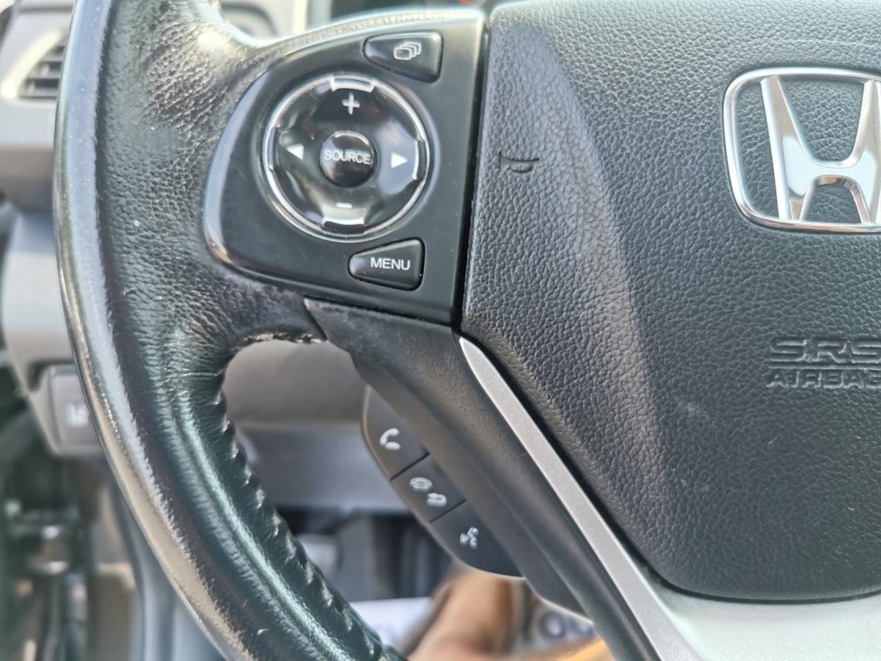 2016 Honda CR-V Touring AWD - Photo #17