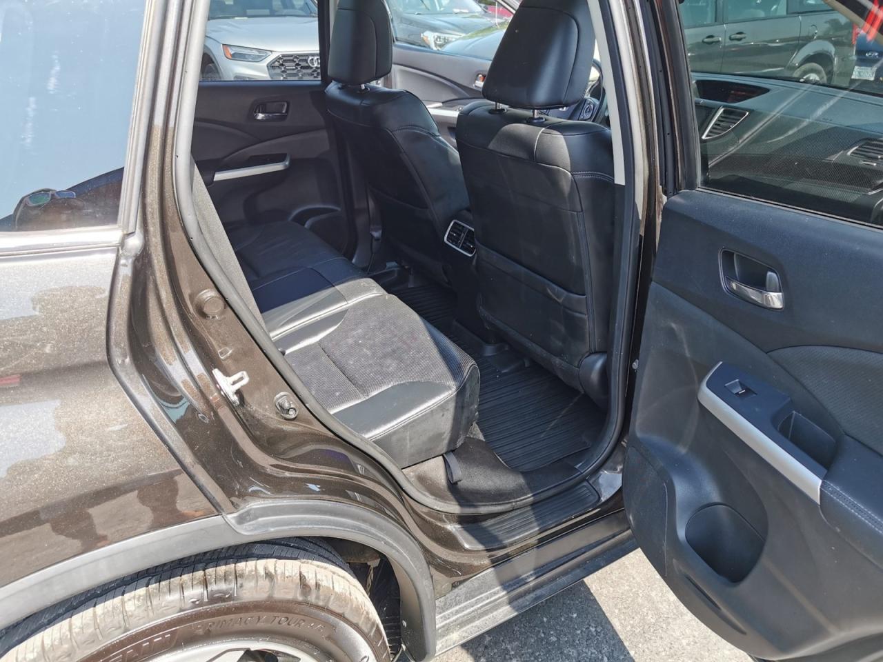 2016 Honda CR-V Touring AWD - Photo #31