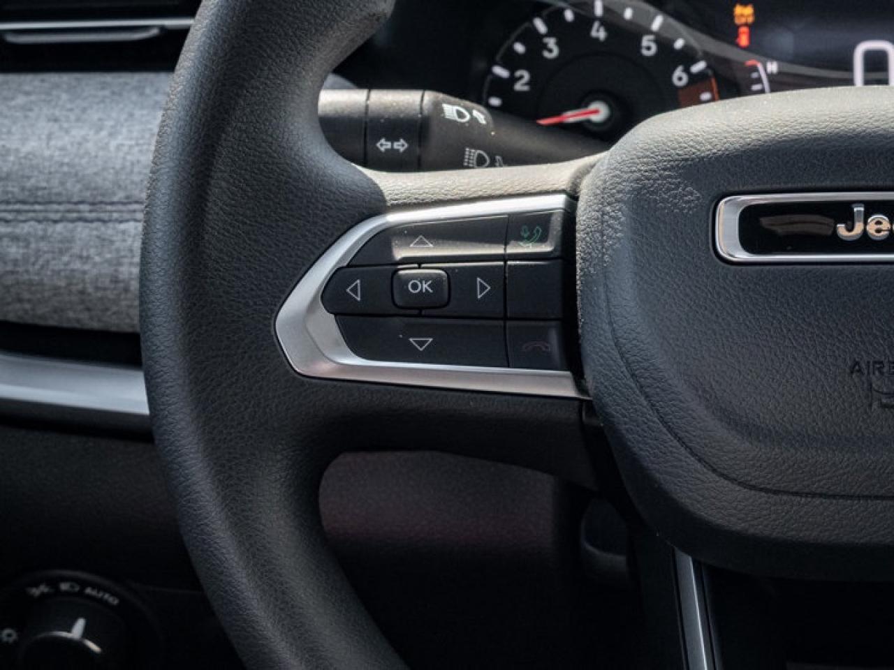 2026 Jeep Compass Sport Photo