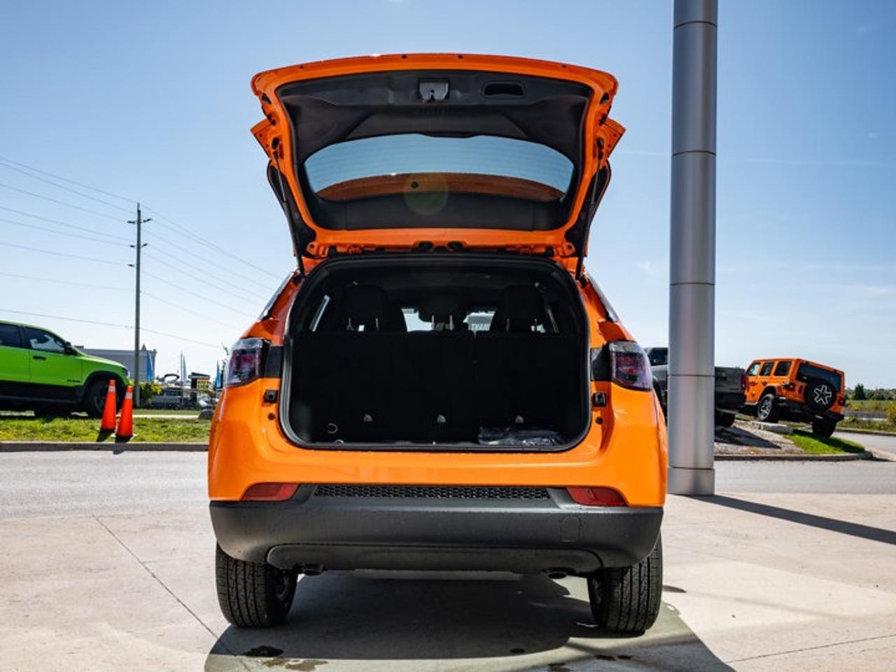 2026 Jeep Compass Sport Photo