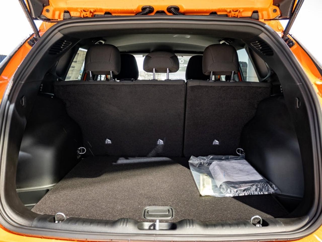 2026 Jeep Compass Sport Photo