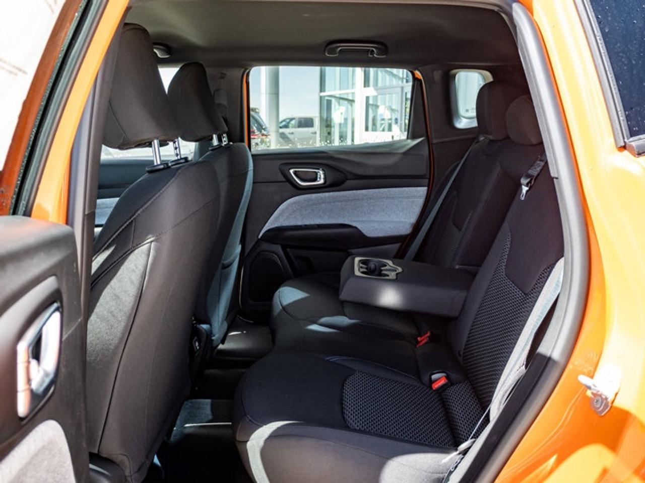 2026 Jeep Compass Sport Photo