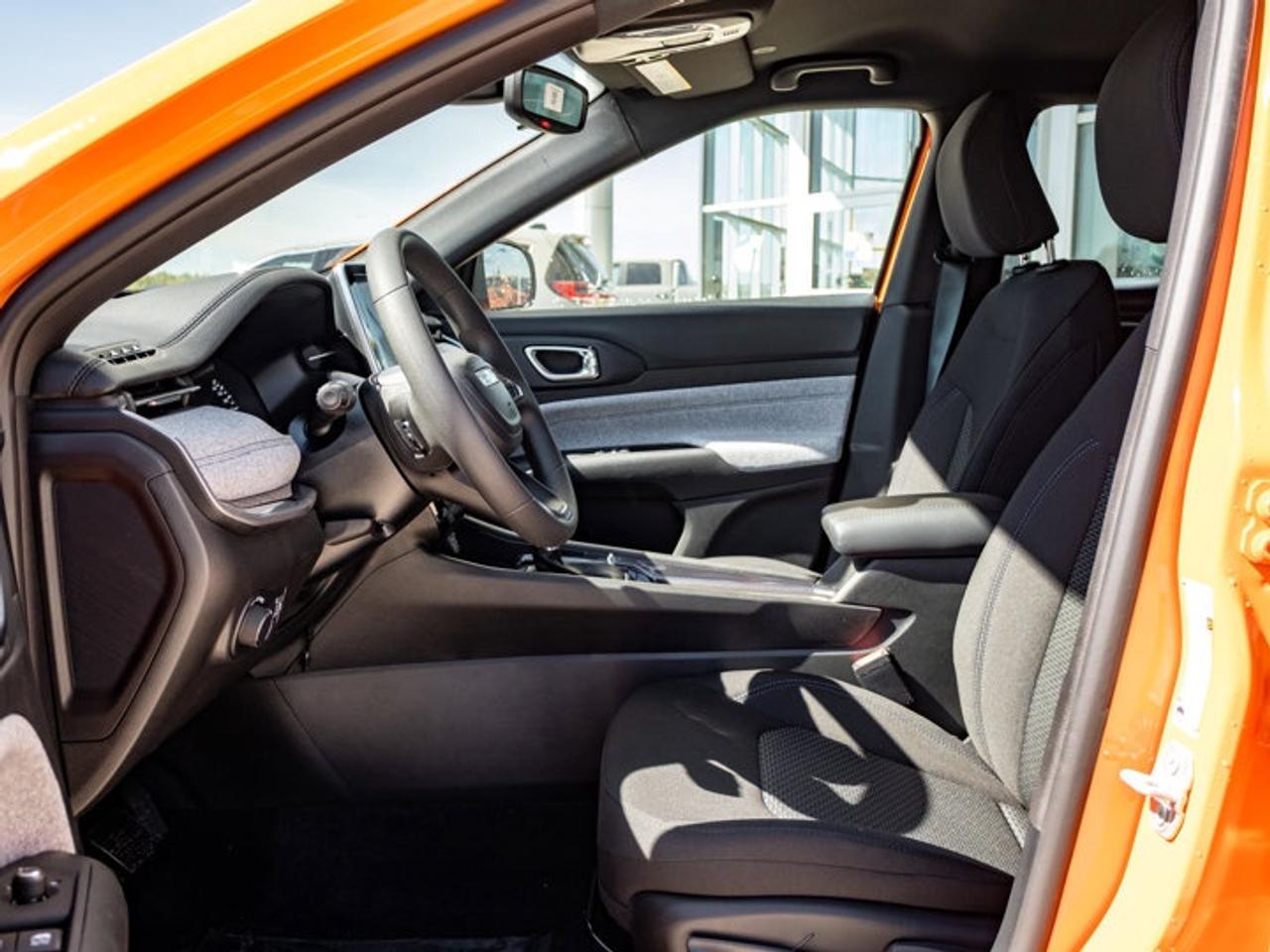 2026 Jeep Compass Sport Photo