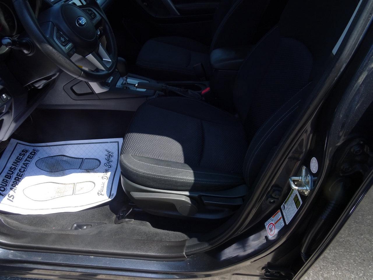 2018 Subaru Forester BASE - Photo #9