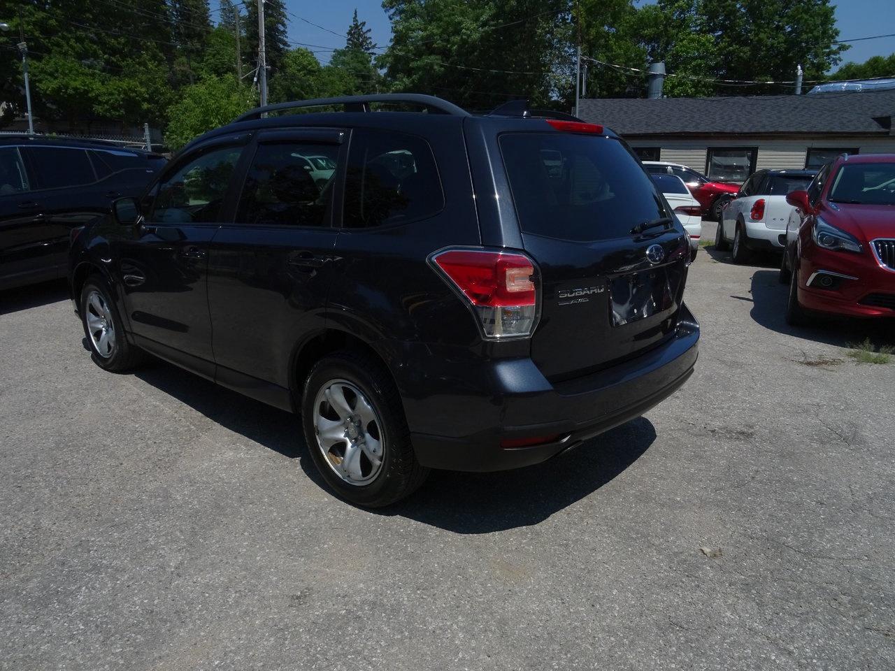 2018 Subaru Forester BASE - Photo #8