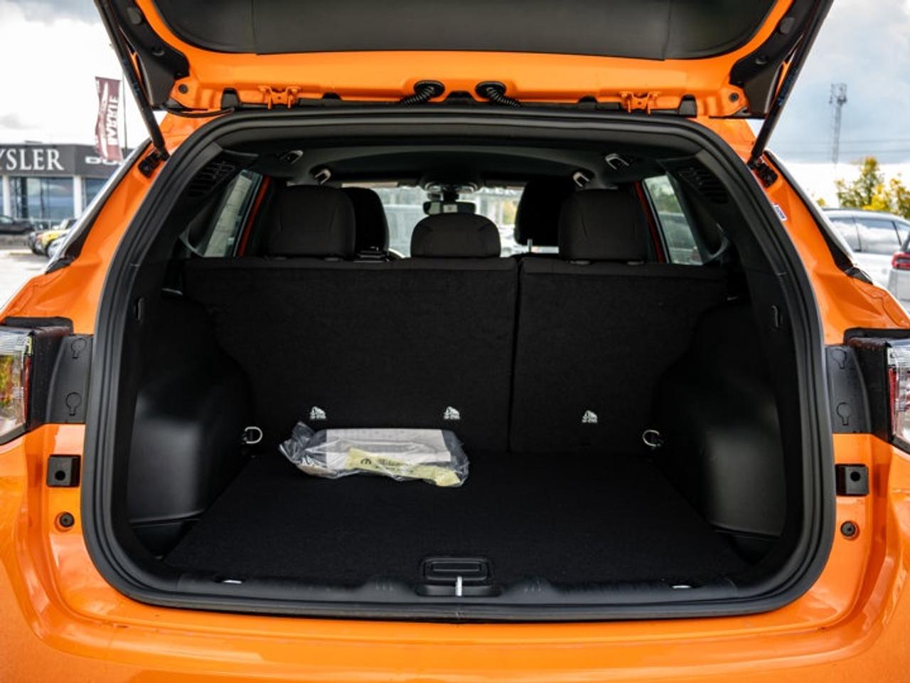 2026 Jeep Compass Sport Photo