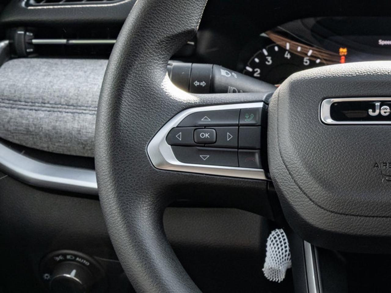 2026 Jeep Compass Sport Photo