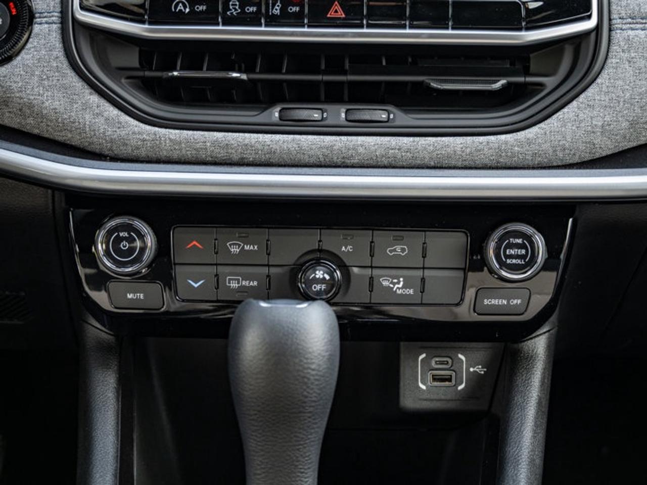 2026 Jeep Compass Sport Photo