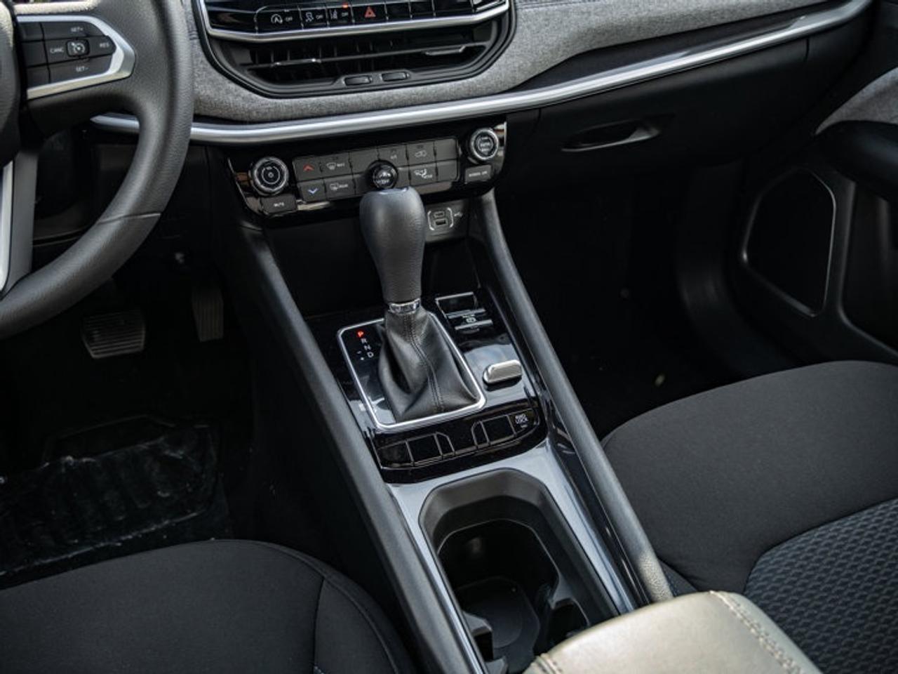 2026 Jeep Compass Sport Photo